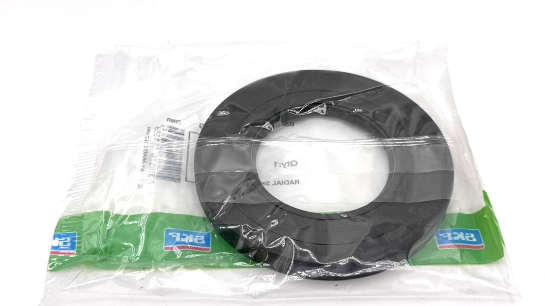 SKF 65x120x12 HMS5 RG Radial Shaft Oil-Seal Rubber, Single Lip with Spring ring