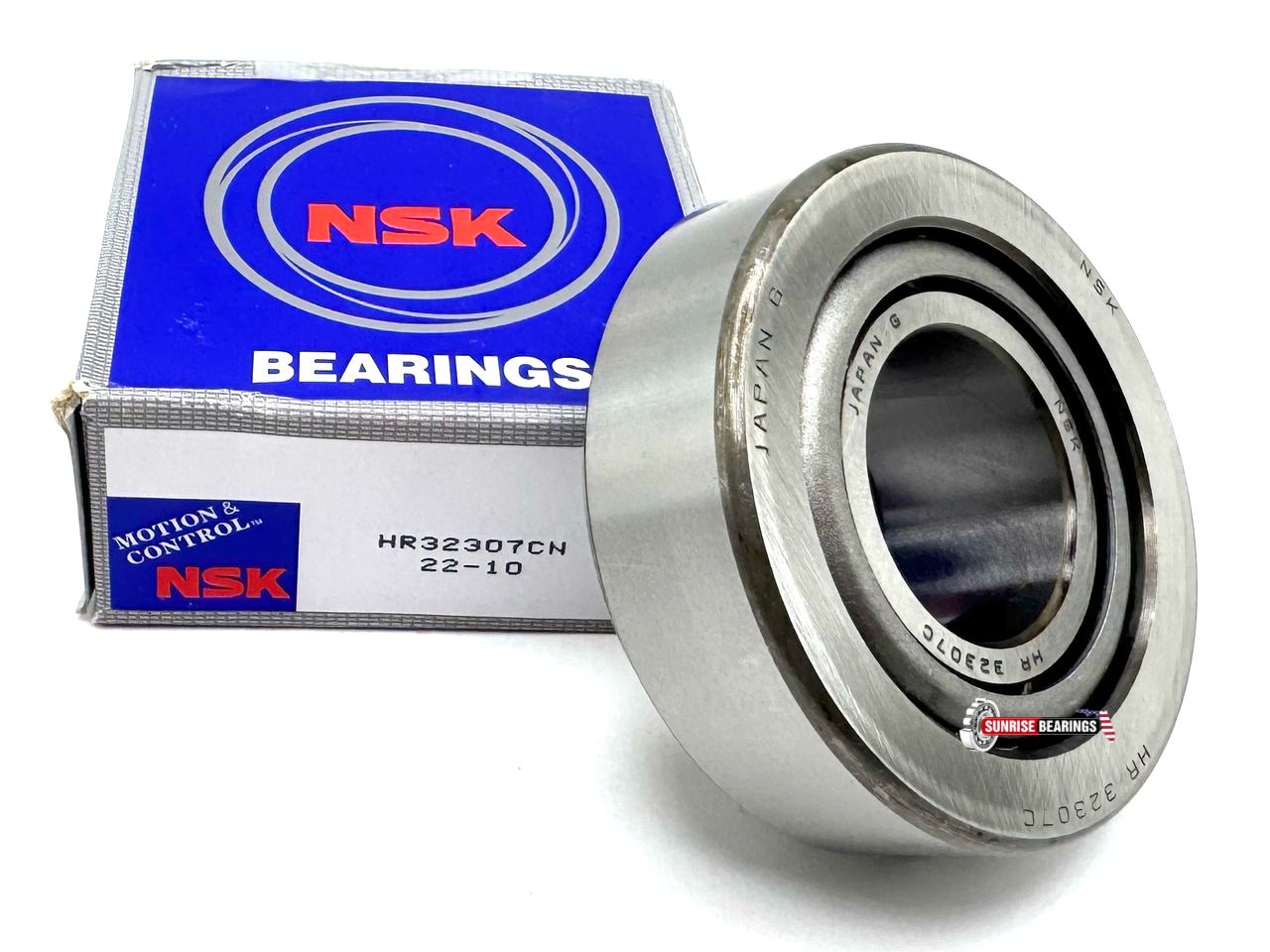 NSK HR32307 CN Tapered Roller Bearing 32307 CN 35x80x32.75 mm