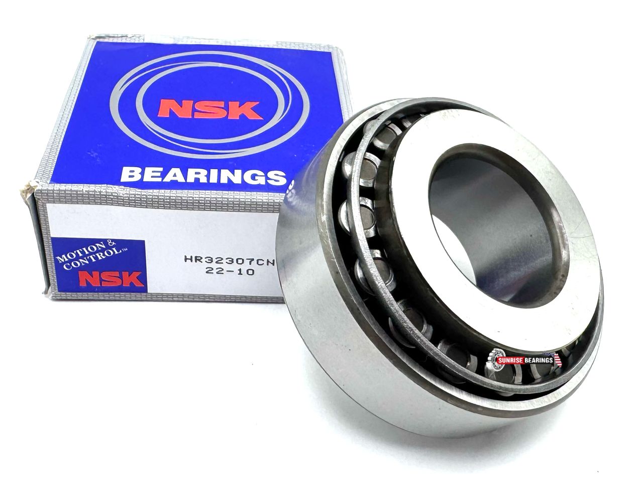 NSK HR32307 CN Tapered Roller Bearing 32307 CN 35x80x32.75 mm